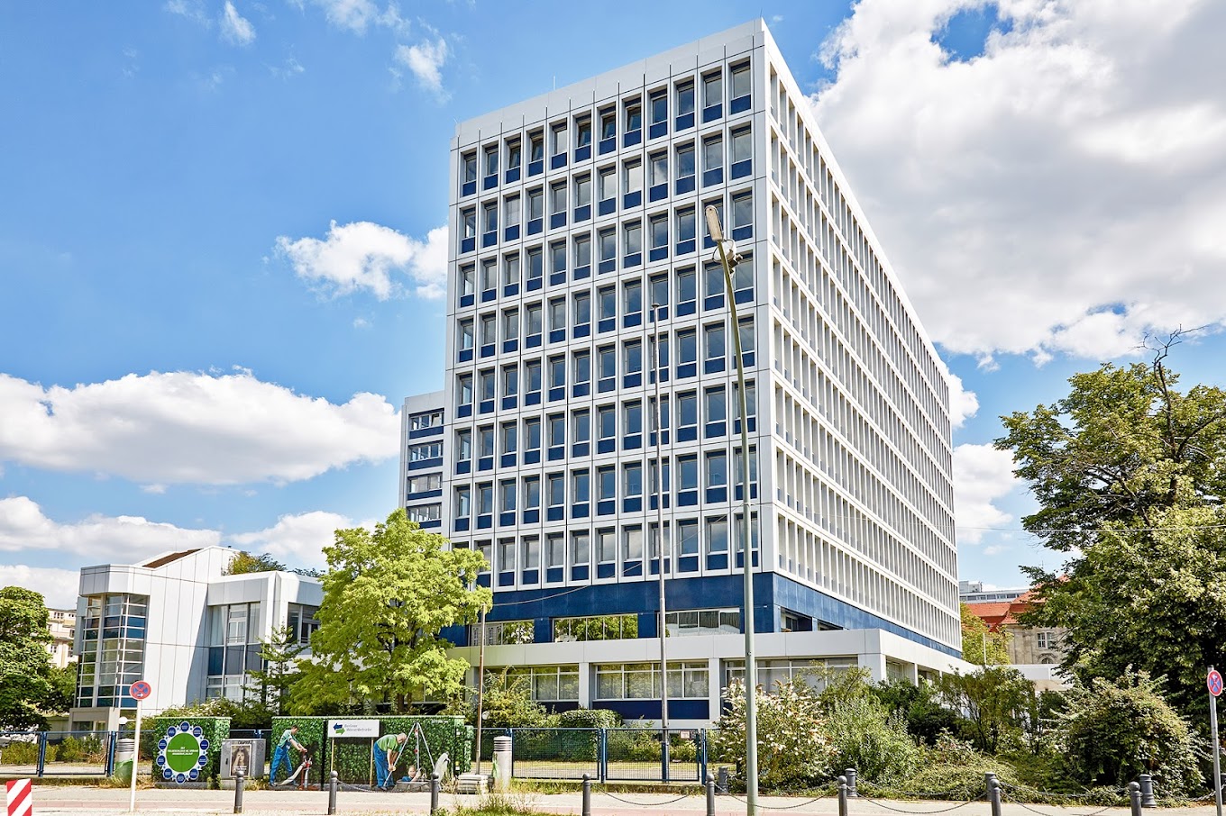 H32_building